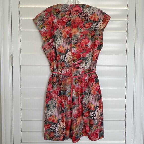 Athleta Marlow Romper Floral Print Size M floral print Semi-fitted ties at waist - Picture 6 of 10